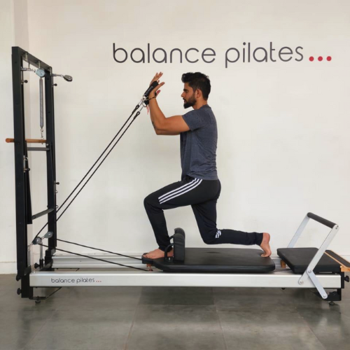 instructor-pilates